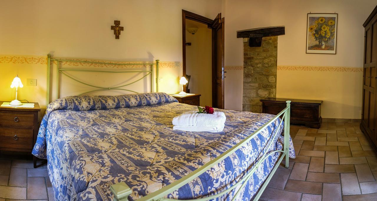 Agriturismo Casale Dei Frontini San Terenziano Exterior photo